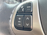 【ステアリングスイッチ】運転中、前方から目線をそらすことなく、オーディオ等の操作が可能な便利機能!安心&快適なドライブを演出してくれます♪