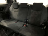 【後部座席】後部座席の写真になります。広いので運転も快適ですよ!