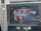 前方車両との衝突防止のサポート機能やアクセルとブレーキを踏み間違えた時のサポート機能など、安全装備が充実してて心強いです!!