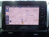スマ-トフォンを経由して無料部分地図更新ができるWi-Fi搭載モデルの日産オリジナルメモリ-ナビ。お問い合わせは03-567-1023へ