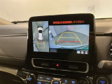 バックギアに入れると、このように後方が映し出されます!駐車の際とても安心!便利!最終確認はご自身の目と耳で必ず行ってください!