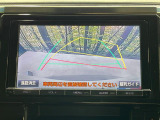 【バックカメラ】駐車時に後方がリアルタイム映像で確認できます。大型商業施設や立体駐車場での駐車時や、夜間のバック時に大活躍!運転スキルに関わらず、今や必須となった装備のひとつです!