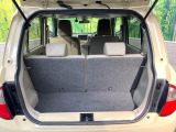普段のお買い物や通勤、送迎等に十分な荷室スペースを確保しております。セカンドシートを倒すと、大きな荷物の積載も可能です♪