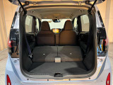リヤシートを倒した状態です☆荷物もたくさん載せられます♪