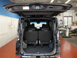 ラゲッジスペースは、日常において充分な広さを確保☆開口部も広く、積み下ろしもラクラクです♪♪