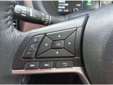 便利なステアリングオーディオスイッチが付いて走行中に便利です