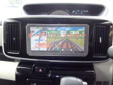 オーディオレスなのでお好きなナビ等を取り付ける事が出来ます。(画像はダミー)対応のナビを取り付ければパノラマモニターの映像も映ります。