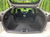 後席を格納すると、これだけの広さが!シーンに合わせたシートアレンジで、大きな荷物も積むことが出来ます♪