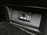 ノートパソコンなど家庭用電源の電化製品が100Wまで使用できます。