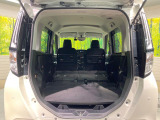 後席を格納すると、これだけの広さが!シーンに合わせたシートアレンジで、大きな荷物も積むことが出来ます♪