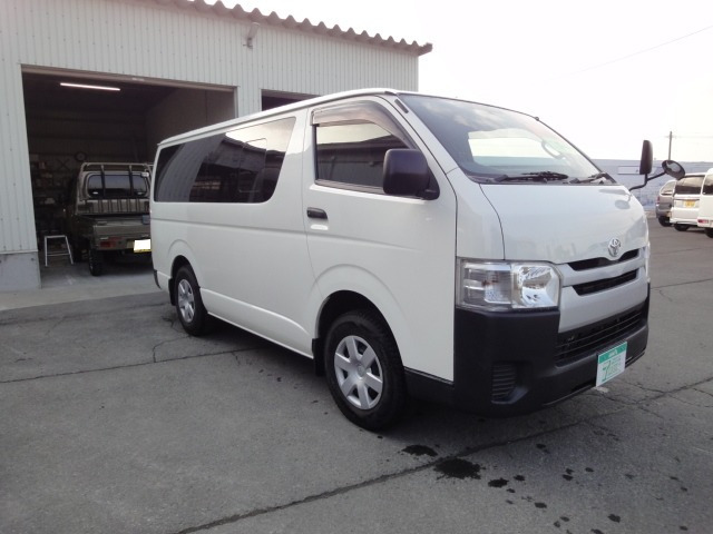 レジアスエース 3.0 DX ロング ディーゼル 4WD 