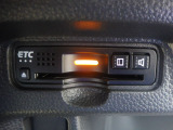 【ETC】便利なETC車載器も装備!高速道路の料金所もスムーズに通過できます。今や必須の装備ですね!(セットアップ費用3300円は別途料金となります)