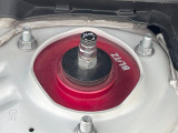 【BLITZ車高調】車高が低くなり、スタイリッシュな見た目となっております。車両の重心が下がる事で、走行時の安定性も向上します♪