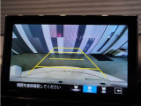 【バックカメラ】後退時も安心。リバース連動で画面が切り替わるのでとっても便利。