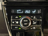 車内空調は&rdquo;AUTOエアコン&rdquo;にお任せ。運転に集中出来ますよ!