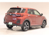 ★トヨタ認定中古車ライト★ 1年間走行距離無制限の「ロングラン保証」が付いています。全国約5,000ヶ所のトヨタのお店で保証修理可能です。お出かけ先でも安心です。選べる延長保証もご用意しています。