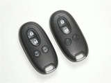 【スマートキー】簡単便利機能♪キーを取り出さずにドアを施錠&解錠。クルマの始動も可能です。