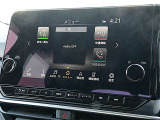 プロパイロットとリンクするメーカーオプションのNissan Connectナビゲーションが付いています。