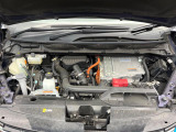 親切・丁寧な専門メカニックスタッフが応対!・車検・点検整備・事故等の修理などアフターサービスも安心。お車のカスタマイズもネクステージのサービススタッフまでご相談ください!