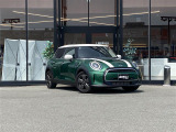 ◆LIBERALAは、輸入車選びの新たなスタイルを提案するインポート・セレクト・ブランドです。オーナー様となる方がクルマから直接感じる感性を第一にした、最良の一台との出会いをコーディネートいたします。