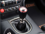 3ヶ月 / 6,000km 保証をベースに、より細やかな対応が可能な『有償保証』 もご用意しております。
