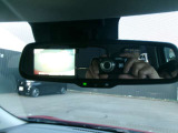 ルームミラーリアモニター確認できます(^^)