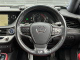 LS 500h Fスポーツ 4WD 本革シート