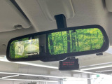 【アラウンドビューモニター】専用のカメラにより、上から見下ろしたような視点で360度クルマの周囲を確認することができます☆死角部分も確認しやすく、狭い場所での切り返しや駐車もスムーズに行えます。