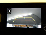 バックガイドモニターで、後方を確認しながら安心して駐車することができます。運転初心者も熟練者も必須の機能ですよ!