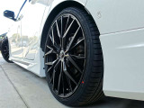 別途オプションにてお好みのホイールへの変更や純正ホイールのご用意・スタッドレスタイヤ組み込み等可能です!当店スタッフまでご相談ください☆