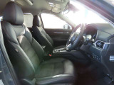 【運転席シート】へたりがちな運転席も大きなへたりがなく、綺麗な状態です。