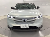 お客様に安全で快適なカーライフをお送りいただくために、中古車にも高いレベルの品質基準を設け、その基準に従って、全ての中古車について納車前整備を実施しています。