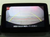 バックモニターは車庫入れの強い味方。 車は構造上、死角がたくさん。後退時の死角をチェックするために便利ですよ。 ただし、バックは目視で確認する事が重要ですよ。