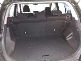 広々としたラゲージスペースを備えています。大きなものや長さのある荷物もしっかりと積み込めます。