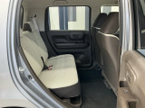 リアシートも広々としていて、座りやすいです。