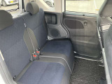 後部座席も大人の方でもゆったり乗れるます☆シートのクッションも柔らかくロングドライブの疲労を軽減してくれます♪