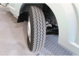 タイヤの溝もしっかりありますので、安心です。
