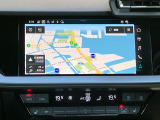 アウディのナビゲーションシステム『MMI(タッチレスポンス)』 ナビ・オーディオ・車両設定等すべての機能を司どっています。