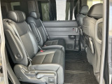 2列目シートも広々としていて、座りやすいです。