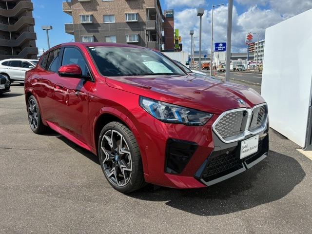 iX2 xドライブ30 Mスポーツ 4WD 