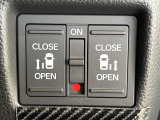【両側パワースライドドア】スマートキーや運転席のスイッチで後席両側スライドドアの開閉が可能♪電動だから力を入れてドアを開ける必要が無く、小さなお子様でも簡単に開け閉めでき快適です♪