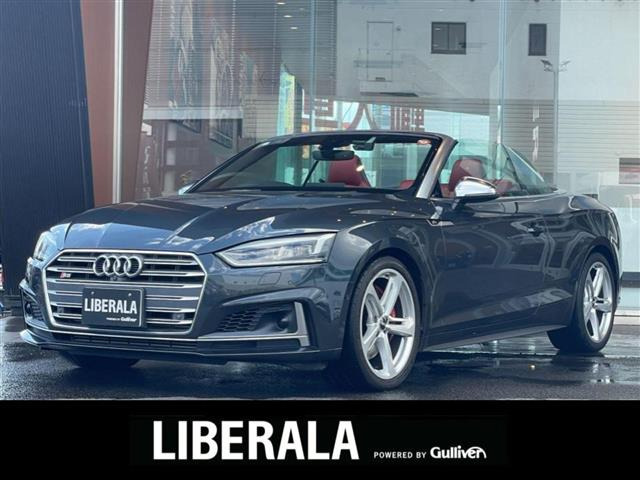 S5カブリオレ3.0 4WD4WD 本革シート