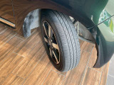 【タイヤ】タイヤの状態は写真の通りです。溝の深さなども是非、写真でご確認ください!
