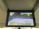 ◆フリップダウンモニター◆後席でも大画面かつ高画質で映像をお楽しみいただけます!