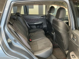 リアシートも広々としていて、座りやすいです。
