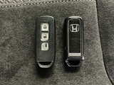 スマートキーです!ドアの施錠・解錠・エンジンの始動がスムーズで大変便利です!