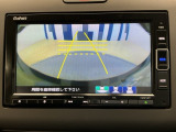 バックカメラ付きで後方の確認も安心です!スムーズな駐車・車庫入れをサポートいたします!