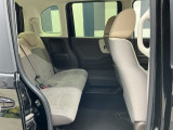 リアシートも広々としていて、座りやすいです。