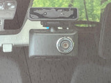 【ドライブレコーダー】ドライブレコーダー装備!走行中はもちろん、あおり運転や事故に遭遇した際、映像で記録し、万一のリスクに備えます。※記録用SDカードはお客様ご自身でご準備いただく必要があります。