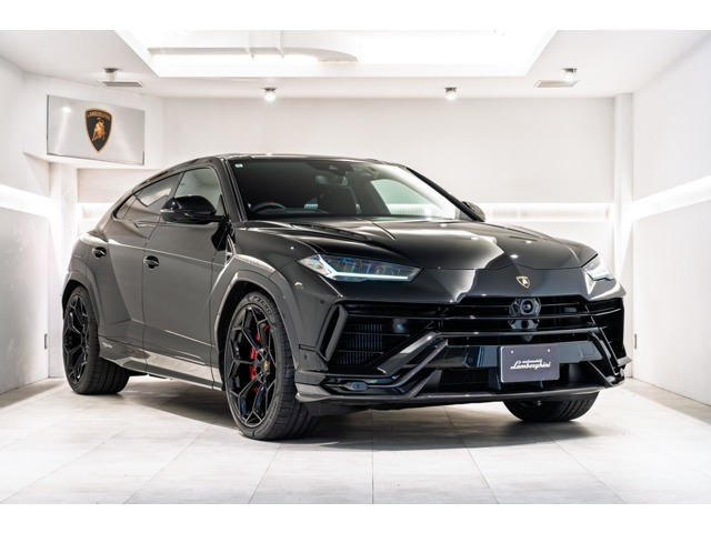 ウルスペルフォルマンテ 4WD